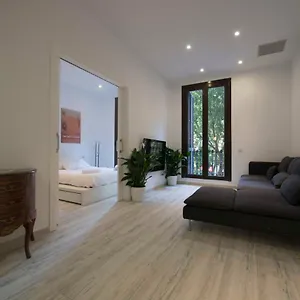  Apartment Roger De Lluria Design Spain